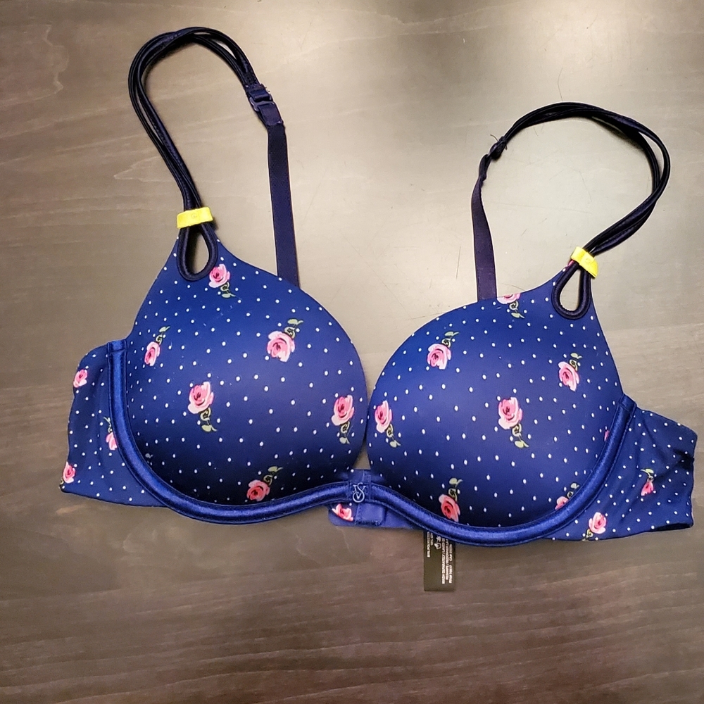 Victoria's Secret bras 34b